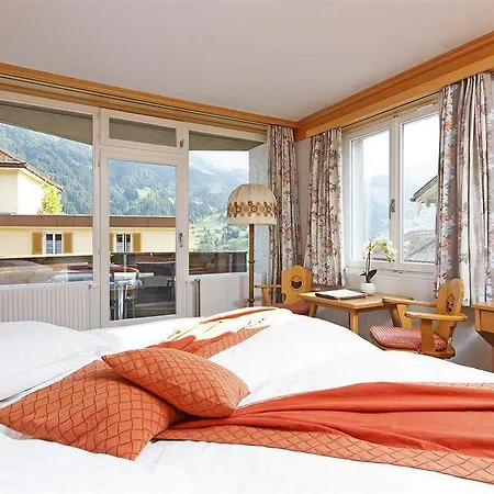 Derby Swiss Quality Grindelwald