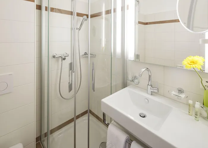 Derby Swiss Quality 3*